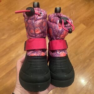 Girls snow boots